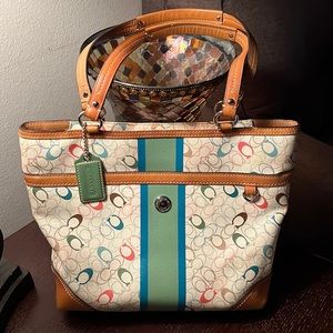 COACH  MULTICOLOR CHELSEA HERITAGE STRIPED SIGNATURE TOTE
